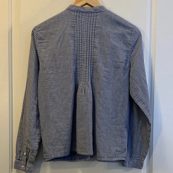 L.L. Bean Pintucked Shirt XSP - Picture 6 of 7